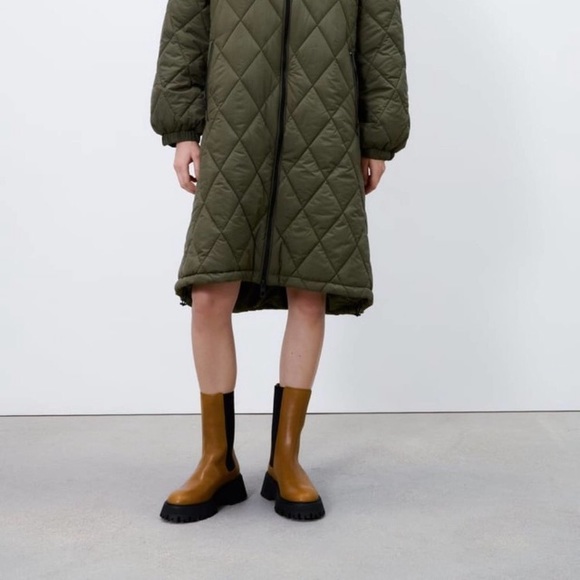 Zara woman light brown leather lug sole ankle boots NWT size 9 - Picture 10 of 11